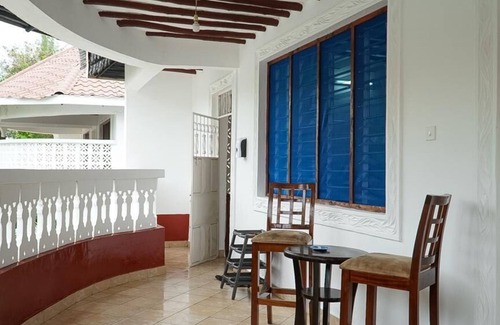 Diani Beach Villa | Lux Suites Diani Holiday Villas
