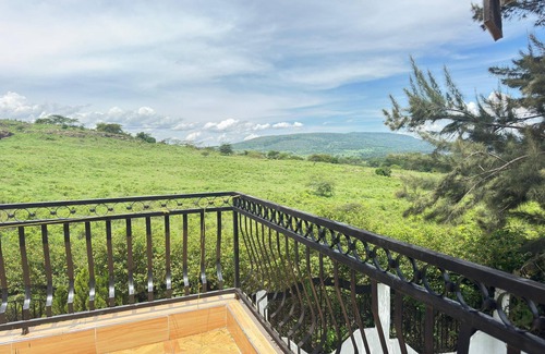 Nakuru House | Lux Suites Lakeview Mansion Nakuru