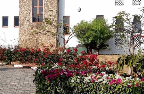 Mtwapa Apartment | Lux Suites Sultan Palace Apartments