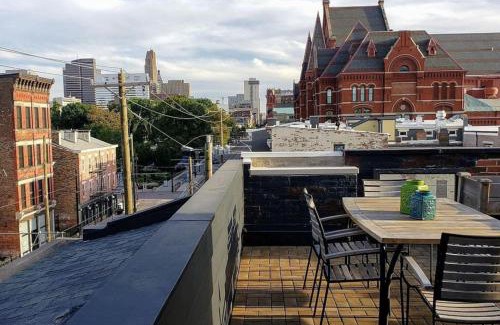 Over-the-Rhine House | Lux Townhome - Washington Park - Walk to ALL