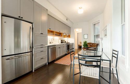 Over-the-Rhine Apartment | Lux Washington-Park Rooftop Patio-Free Parking