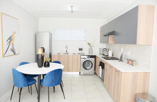 Greater Johannesburg Metropolitan Area Apartment | LuxAid Apartment