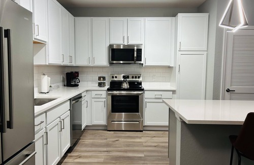 Highlands Apartment | LuxAprtNearAirport&StJohnsRiver