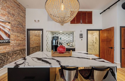 Downtown Wilmington Apartment | Luxe 220, Unit 2 - Front Street Suite, Managed by BlueStar Real Estate