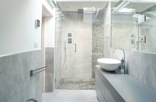 Ficulle House | Luxe 3 bedroom, 4 bathroom townhome over four floors, including roof terrace