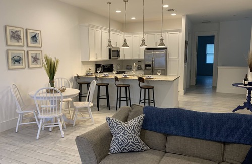 Stuart Condo | Luxe 3 Bedroom Inter-Coastal Downtown Stuart