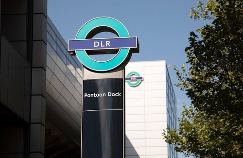 Royal Docks Apartment | Luxe Apartment by Excel/London City Airport