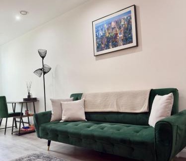 Leicester City Centre Apartment | Luxe Apartment - Leicester City Centre