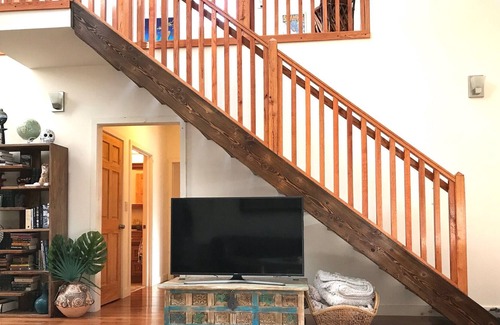 Glenford House | Luxe Bohemian Cabin, Secluded, 6 min to Woodstock