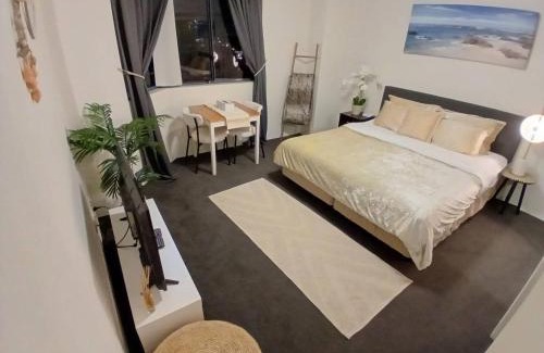 Haymarket Apartment | Luxe Central
