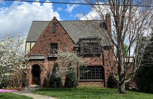 Hillsboro West End House | Luxe Comfort in an Artistic & Historic Home