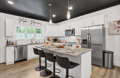 Mount Airy House | Luxe Cottage; Stroll to Main St, Hot Tub, Games, FirePit, CornHole, Fenced Yard