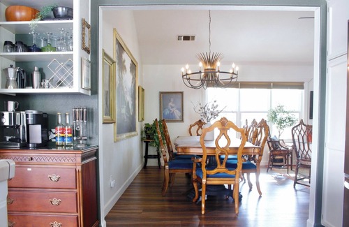 Atascadero House | Luxe Designer French Country Retreat, Outdoor movies, plunge pool, game rm, EV!