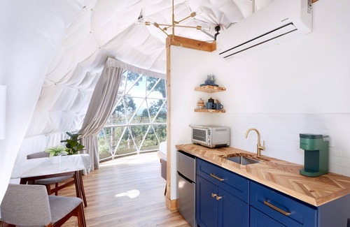 Canton Cabin | Luxe Dome + Mountain View + Private Deck+ Shower for 2