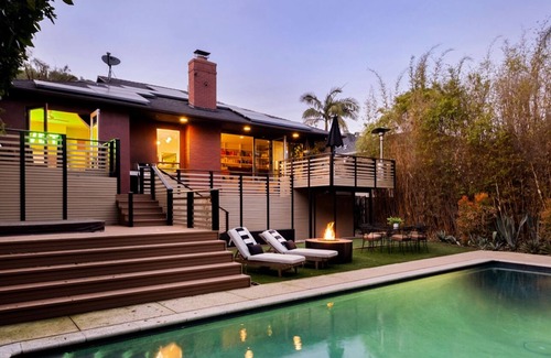 Los Feliz House | Luxe Getaway Stylish Oasis by Griffith Park