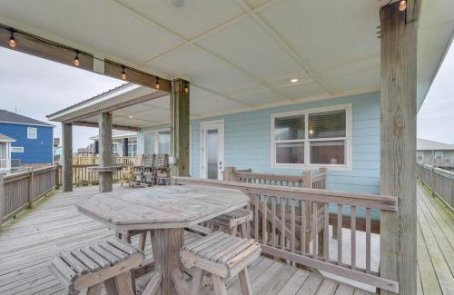 Crystal Beach House | Luxe Home with Deck in Crystal Beach!