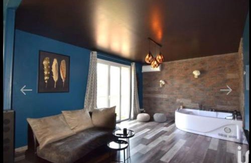 Beziers Apartment | Luxe ,jacuzzi ,détente ,calme parking