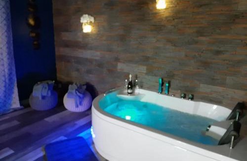 Beziers Apartment | Luxe ,jacuzzi ,détente ,calme parking