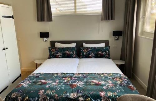 Zoutelande Bed & Breakfast | Luxe kamer Chambre Renard met eigen terras