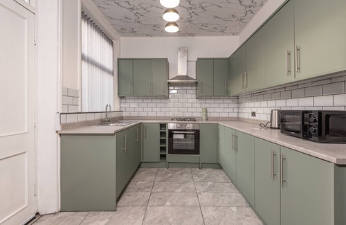 Huddersfield Apartment | Luxe Living