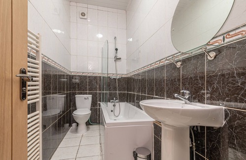 Huddersfield Apartment | Luxe Living