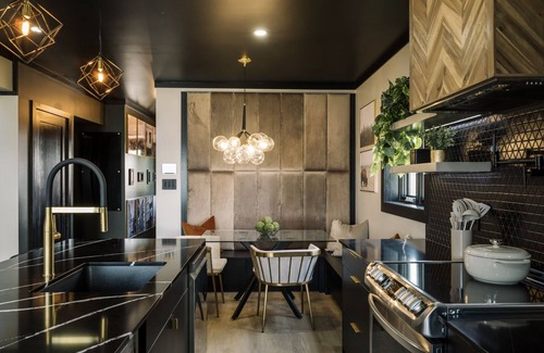 Trent Hills House | Luxe Lodge: Cabin 2 as seen on HGTV's Renovation Resort Season 1