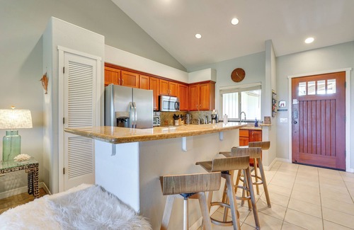 Kamuela Apartment | Luxe Maunalani Resort Condo w/Pool + Beach Access