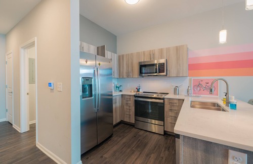 North Kansas City Apartment | Luxe Modern Suite | Jazz Room | Kansas City, MO