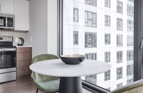West End Apartment | Luxe North Station 1BR w/W/D & Gym, near TD Garden, by Blueground