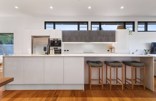 Adamstown House | Luxe Oasis Adamstown