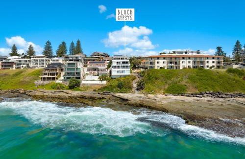 Yamba Apartment | Luxe Oceanfront Apartment