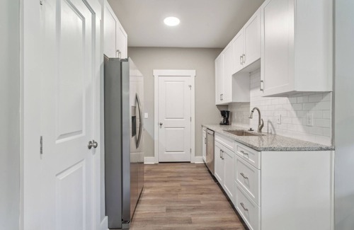 Macon Apartment | Luxe Park 1115 | 2 Bedroom 2 Bathroom Apartment
