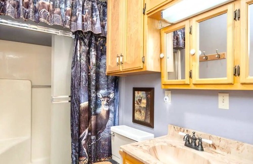 California Hot Springs Cabin | Luxe Private Getaway in Sequoia National Forest!
