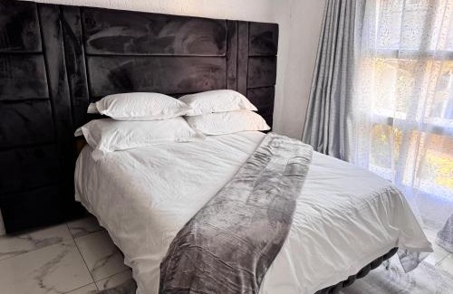 Greater Johannesburg Metropolitan Area Apartment | Luxe spot