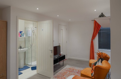 Leicester City Centre Apartment | Luxe Studio Apartment in Leicester City Center