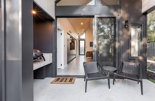 Dunsborough House | Luxe Studio · Central Dunsborough | Caesia by Melo