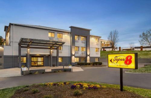 Larkwood Hotel | Luxe Studios Nashville Airport