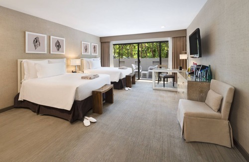 Los Angeles Hotel | Luxe Sunset Boulevard Hotel