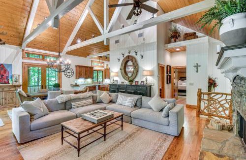 Cullowhee House | Luxe Trillium Home with Fire Pit, 5 Mi to Cashiers