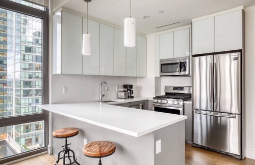 Hunters Point Apartment | Luxe UES 2BR w/W/D & Elevator, near Bloomingdales, by Blueground