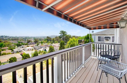 Los Angeles House | Luxe Urban Vista - LA