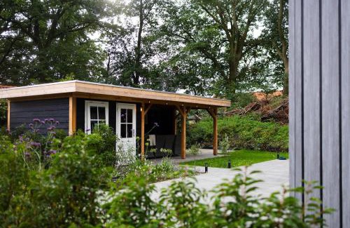 Epe Ski Chalet | Luxe vakantiechalet met royale tuin op de Veluwe