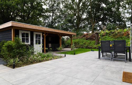 Epe Ski Chalet | Luxe vakantiechalet met royale tuin op de Veluwe