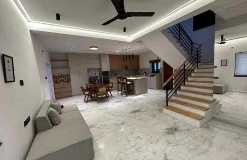 Hyderabad Villa | Luxe Villa in Sanikpuri, Hyderabad