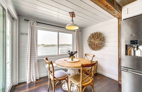 Lake Fenton House | Luxe Waterfront Lake Fenton Home: Decks & Fire Pit