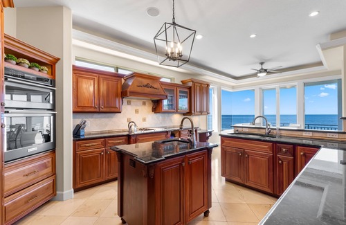 Tarpon Springs Villa | Luxe Waterfront Home w/Pool★Elevator★Gulf Access