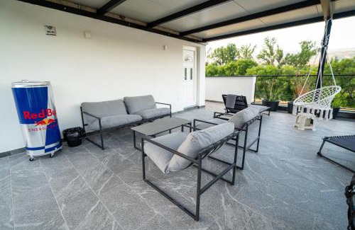 Mostar Villa | Luxe Waters Retreat