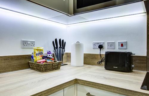 Docklands Apartment | Luxee Apartment by Excel