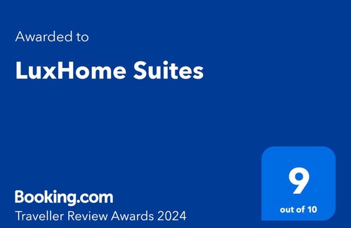 Alessandro Heights Apartment | LuxHome Suites in Mansion