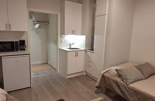 Kitula Apartment | Luxhousing city center studio apartment
